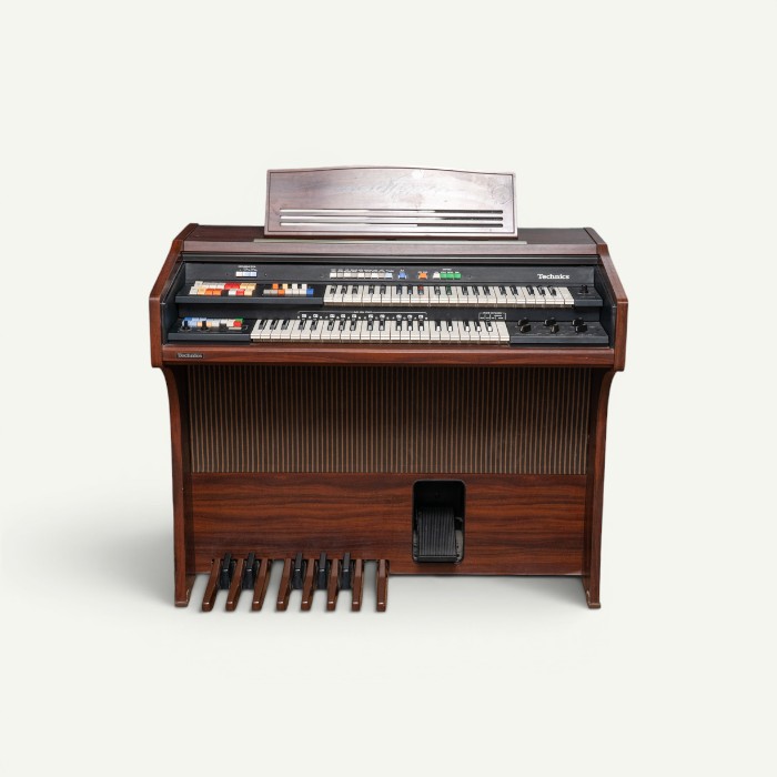 1980年雙層鍵盤彩色按鈕電子琴